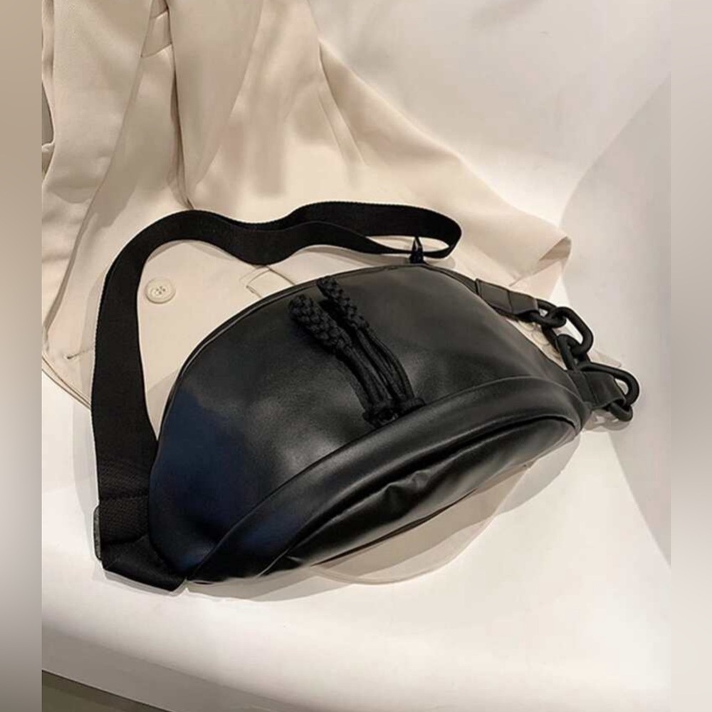 New Crossbody Bag, Fanny Pack - Picture 7 of 7